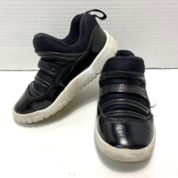NIKE Air Jordan Retro 11 Athletic Shoes Toddler Size 10C - Picture 1 of 9